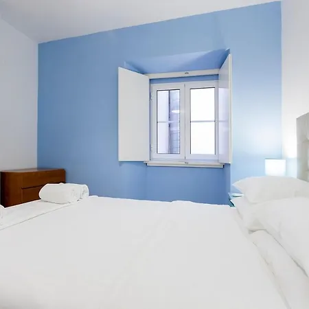 Independent Center Bairro Alto Apartment *